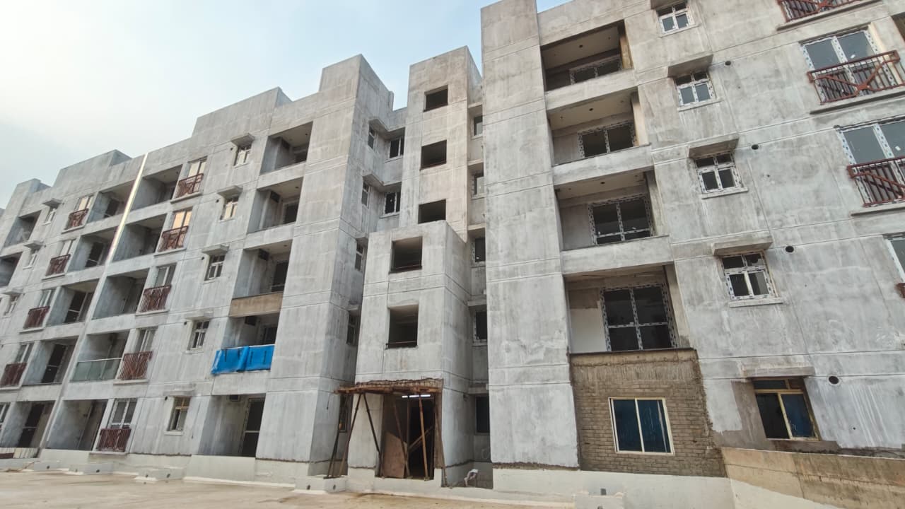 Apr'26 - Ashiana Elegance - T4 Structure & Apartment Flooring Completed