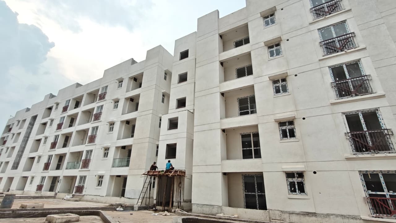 Jun'26 - Ashiana Elegance - T3 Structure & Apartment Flooring Completed